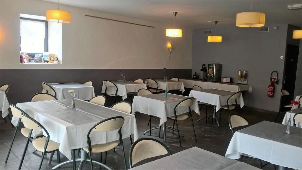 Hôtel Chateau D'Arance à Cette-Eygun Extérieur photo