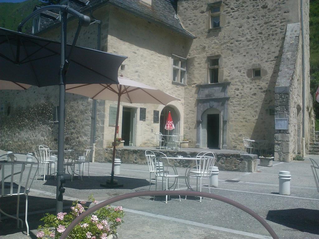 Hôtel Chateau D'Arance à Cette-Eygun Extérieur photo